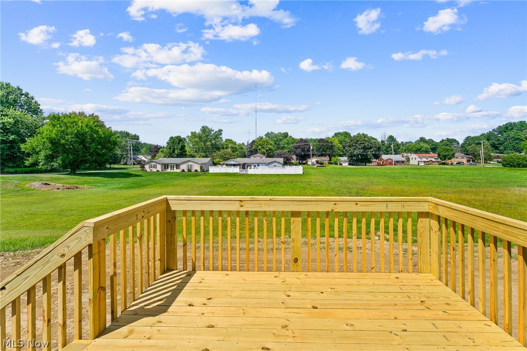 704 Cranberry Creek Boardman OH 44512