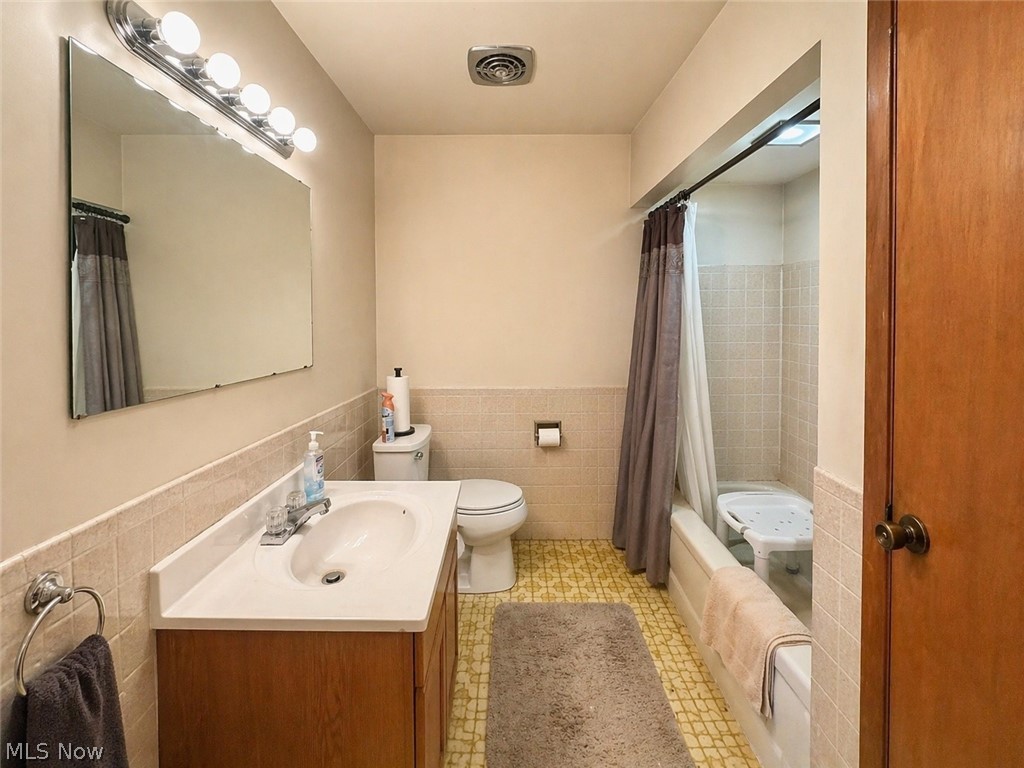 3262 Royalton Road North Royalton OH 44133