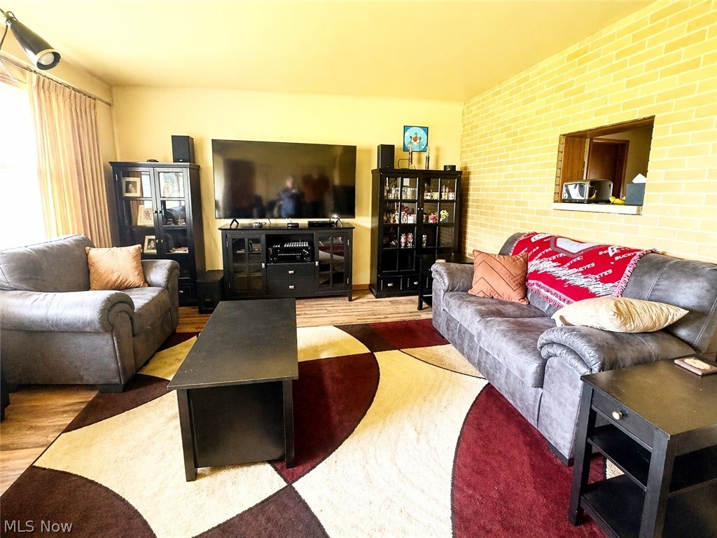 3262 Royalton Road North Royalton OH 44133