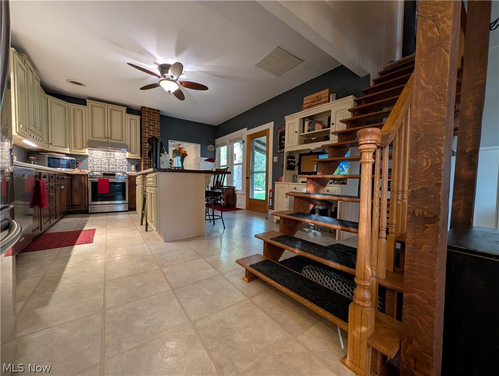 412 High Street Dresden OH 43821