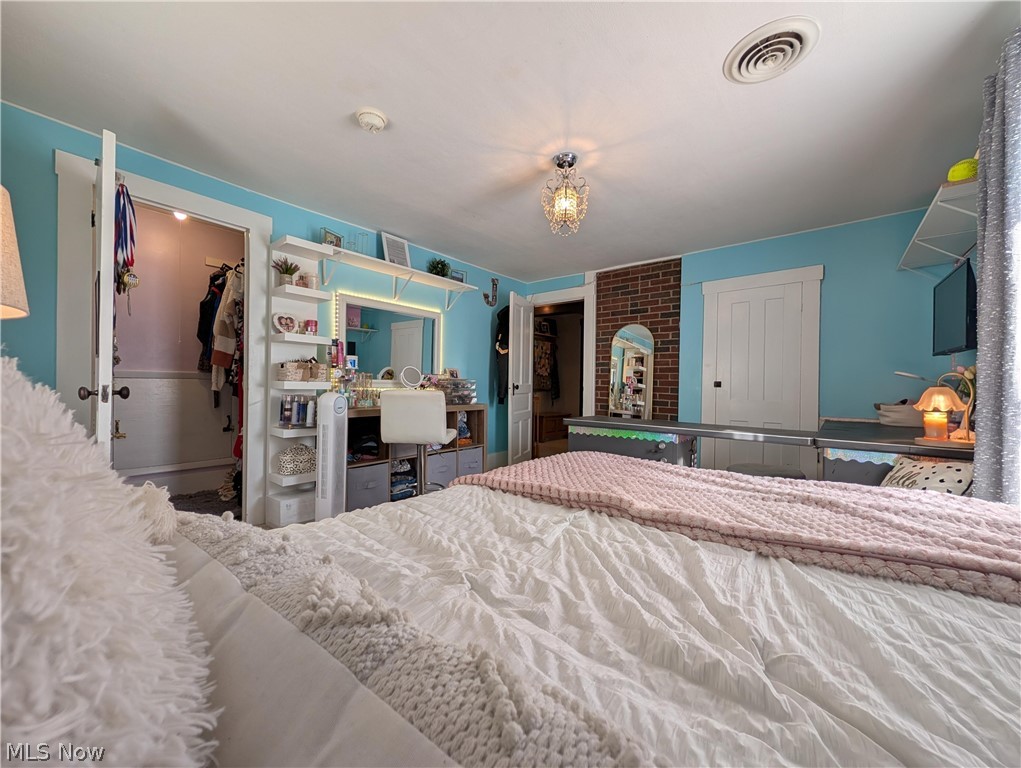 412 High Street Dresden OH 43821