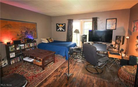 3363 Greensburg Road North Canton OH 44720