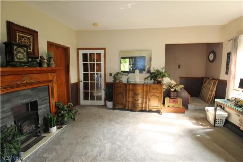 3363 Greensburg Road North Canton OH 44720
