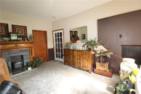3363 Greensburg Road North Canton OH 44720