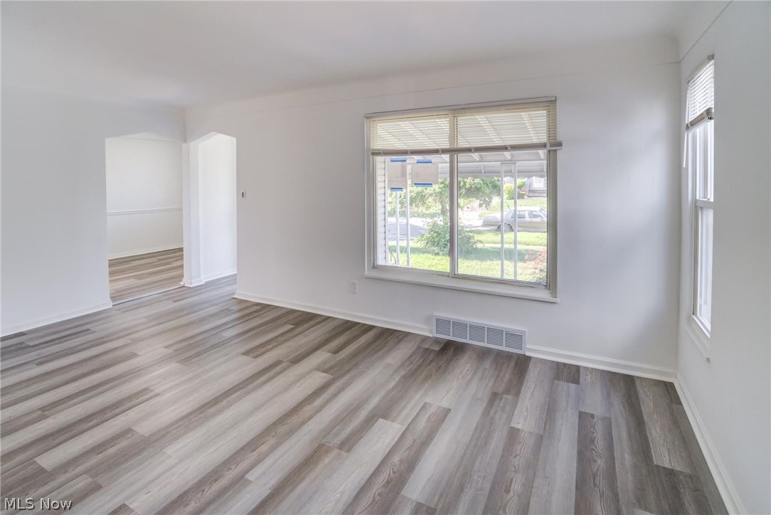 5410 Renwood Drive Parma OH 44129