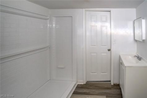 5410 Renwood Drive Parma OH 44129