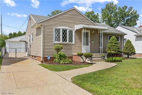 5924 Monica Lane Garfield Heights OH 44125