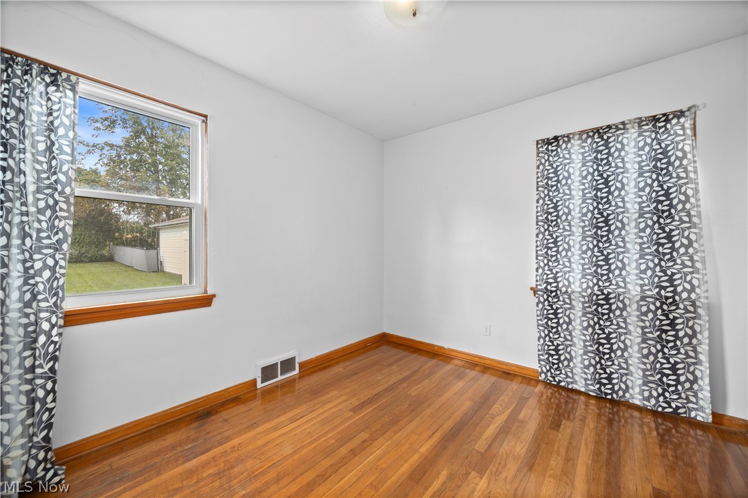 5924 Monica Lane Garfield Heights OH 44125