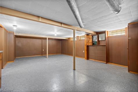5924 Monica Lane Garfield Heights OH 44125