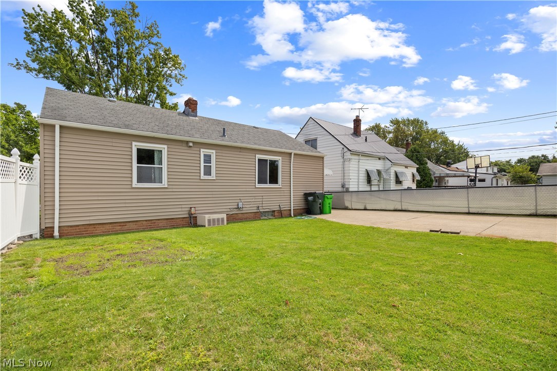 5924 Monica Lane Garfield Heights OH 44125
