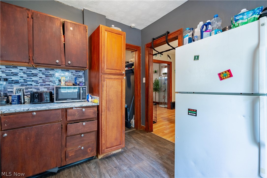 190 E Archwood Avenue Akron OH 44301