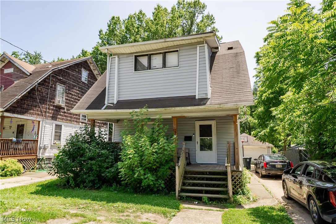 190 E Archwood Avenue Akron OH 44301
