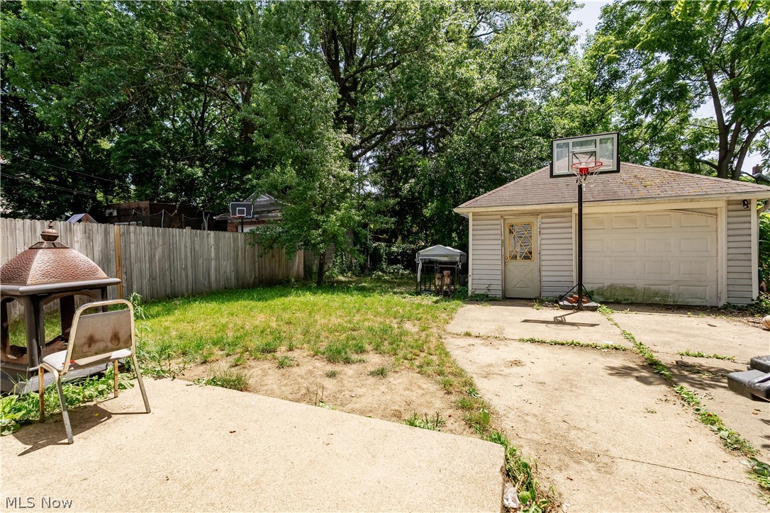 190 E Archwood Avenue Akron OH 44301