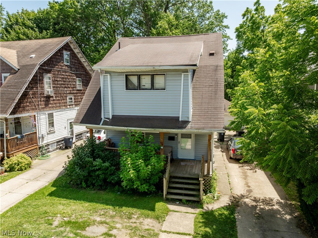 190 E Archwood Avenue Akron OH 44301