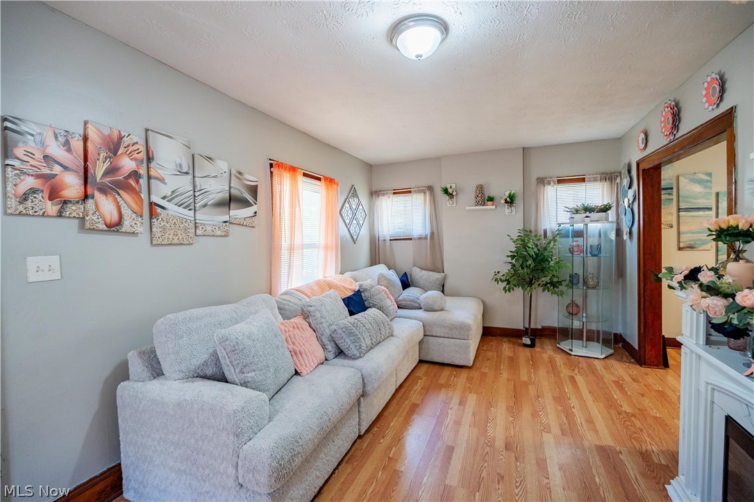 190 E Archwood Avenue Akron OH 44301