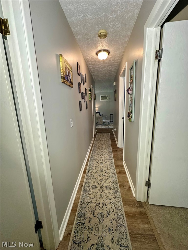 1298 Elberon Avenue Salem OH 44460
