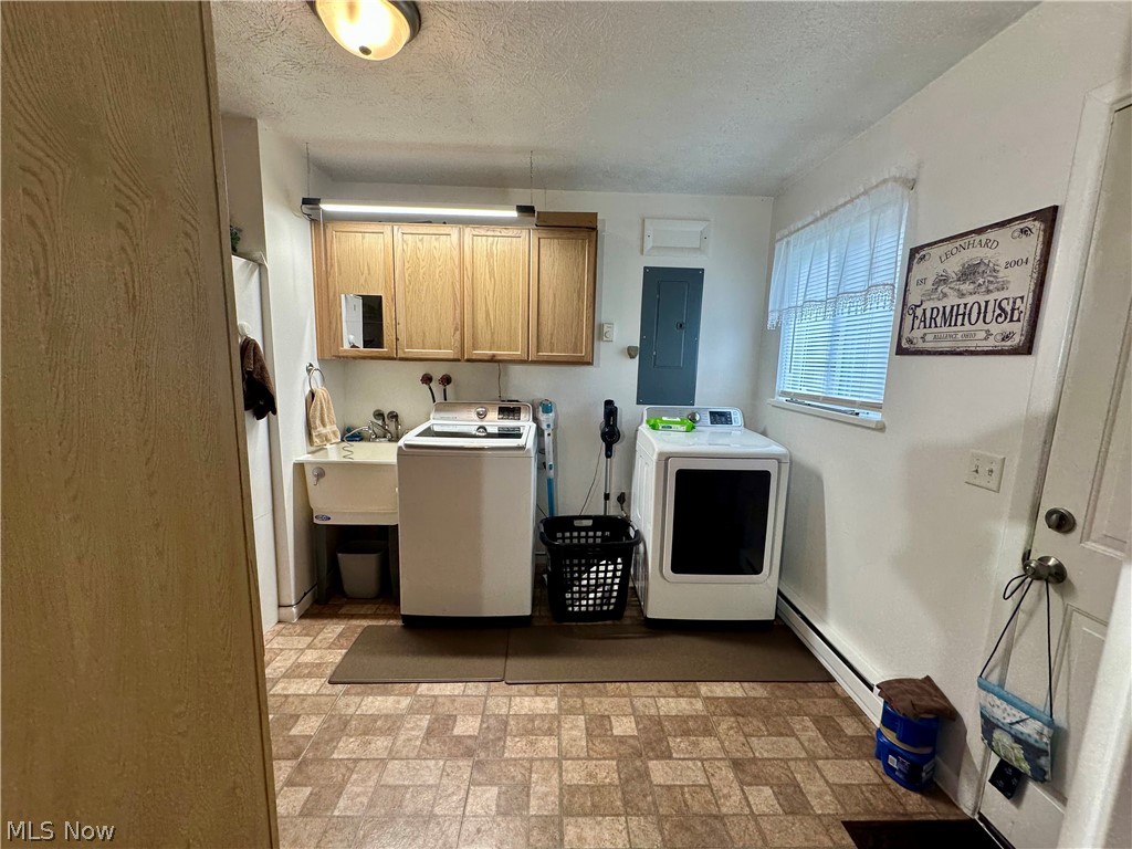 1298 Elberon Avenue Salem OH 44460