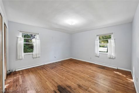 1355 Forest Hills Boulevard Cleveland Heights OH 44118