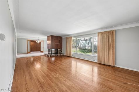 1355 Forest Hills Boulevard Cleveland Heights OH 44118