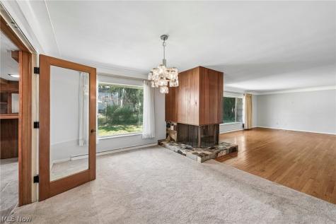 1355 Forest Hills Boulevard Cleveland Heights OH 44118
