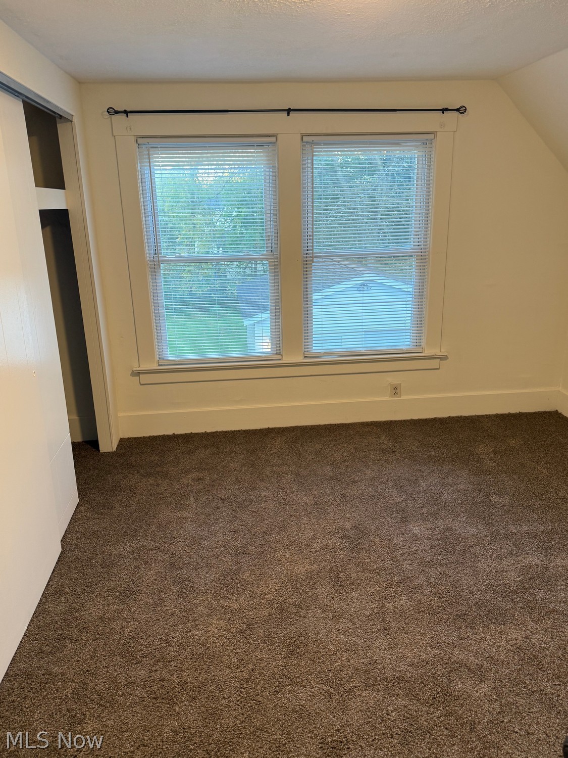 444 8th Street Struthers OH 44471