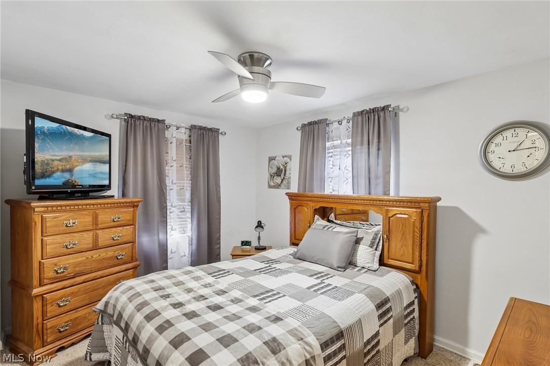 394 E Park Avenue Barberton OH 44203