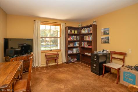 2221 Devonshire Drive NW Canton OH 44708