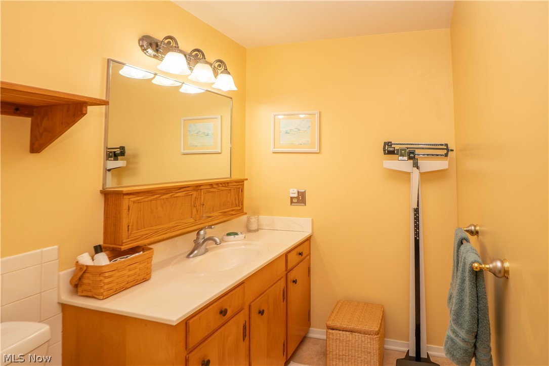 2221 Devonshire Drive NW Canton OH 44708