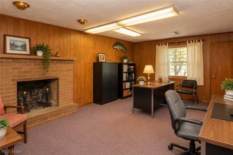 2221 Devonshire Drive NW Canton OH 44708