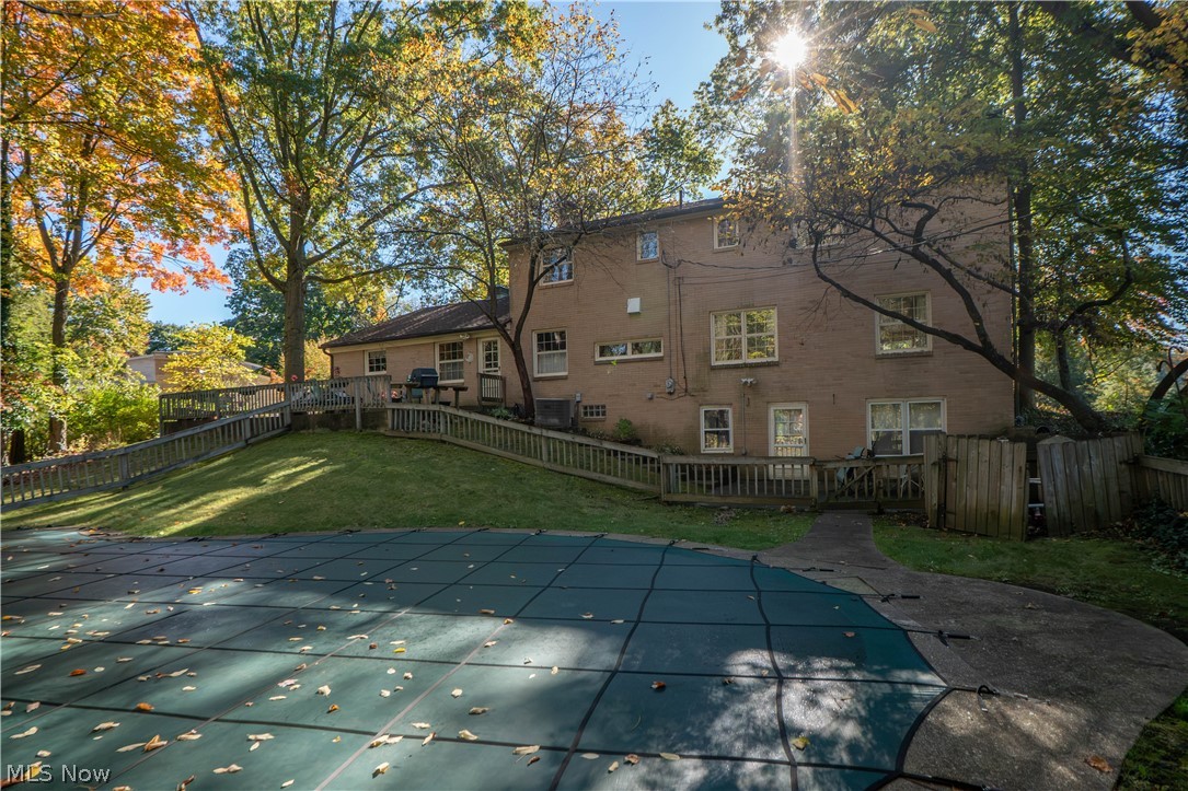 2221 Devonshire Drive NW Canton OH 44708
