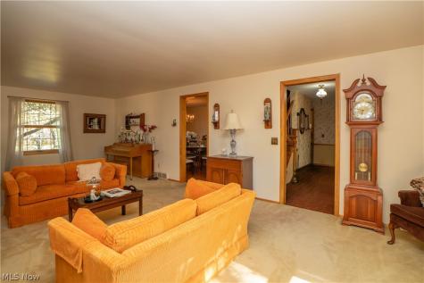 2221 Devonshire Drive NW Canton OH 44708