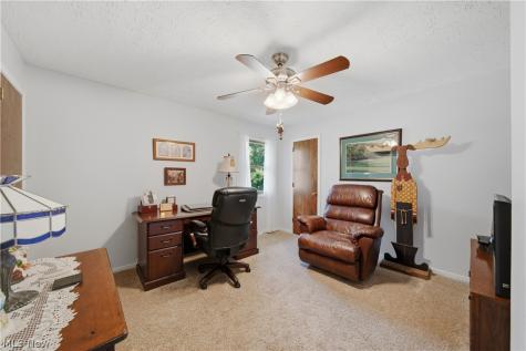 1068 Shelview Circle NW Uniontown OH 44685