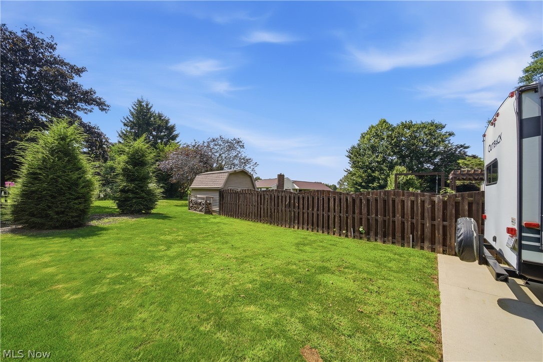 1068 Shelview Circle NW Uniontown OH 44685