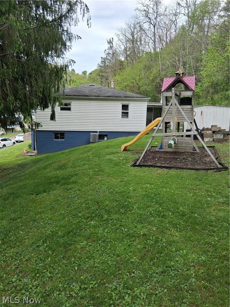 68490 Elm Street Bridgeport OH 43912