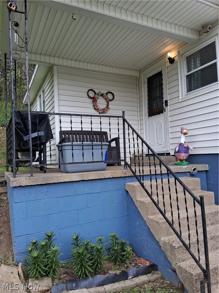 68490 Elm Street Bridgeport OH 43912