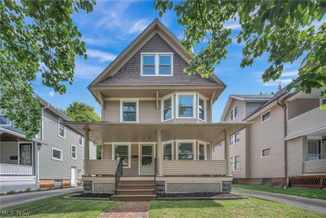 1515 Orchard Grove Avenue Lakewood OH 44107