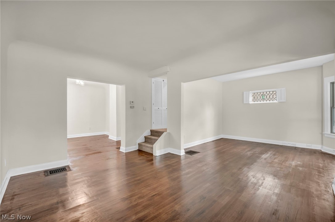 1515 Orchard Grove Avenue Lakewood OH 44107