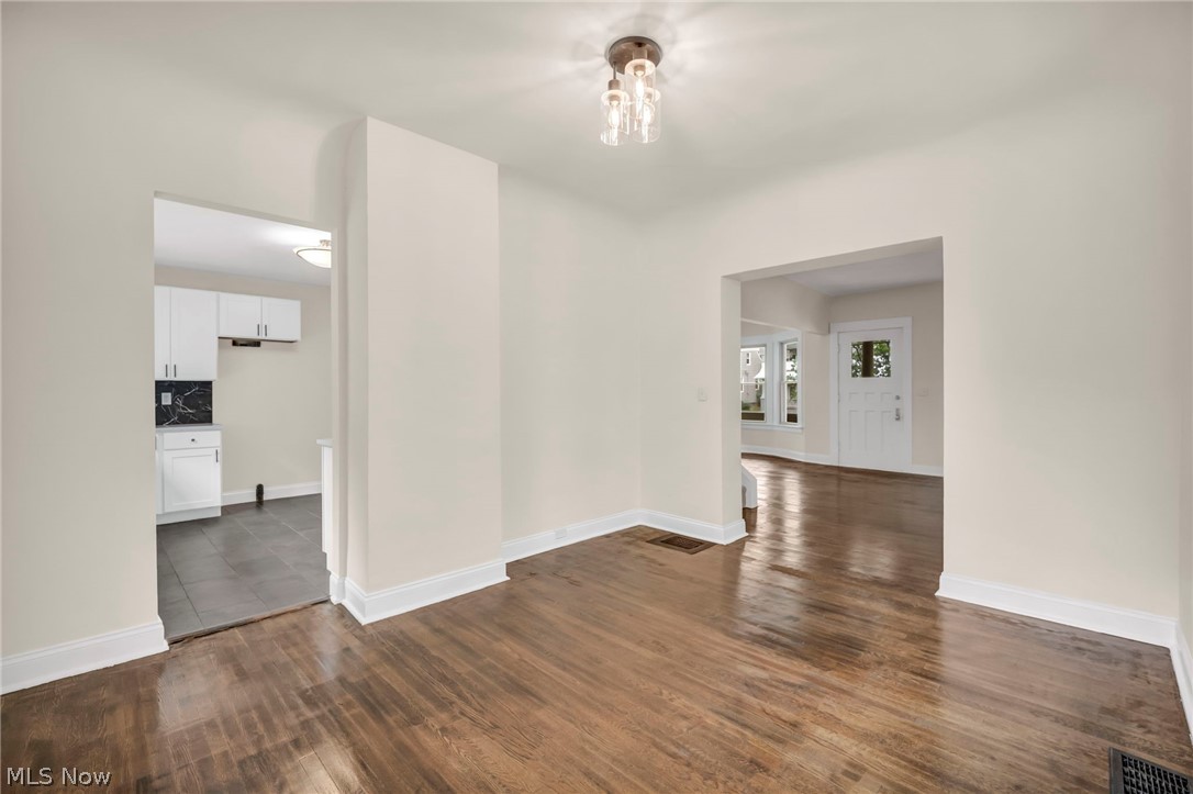 1515 Orchard Grove Avenue Lakewood OH 44107