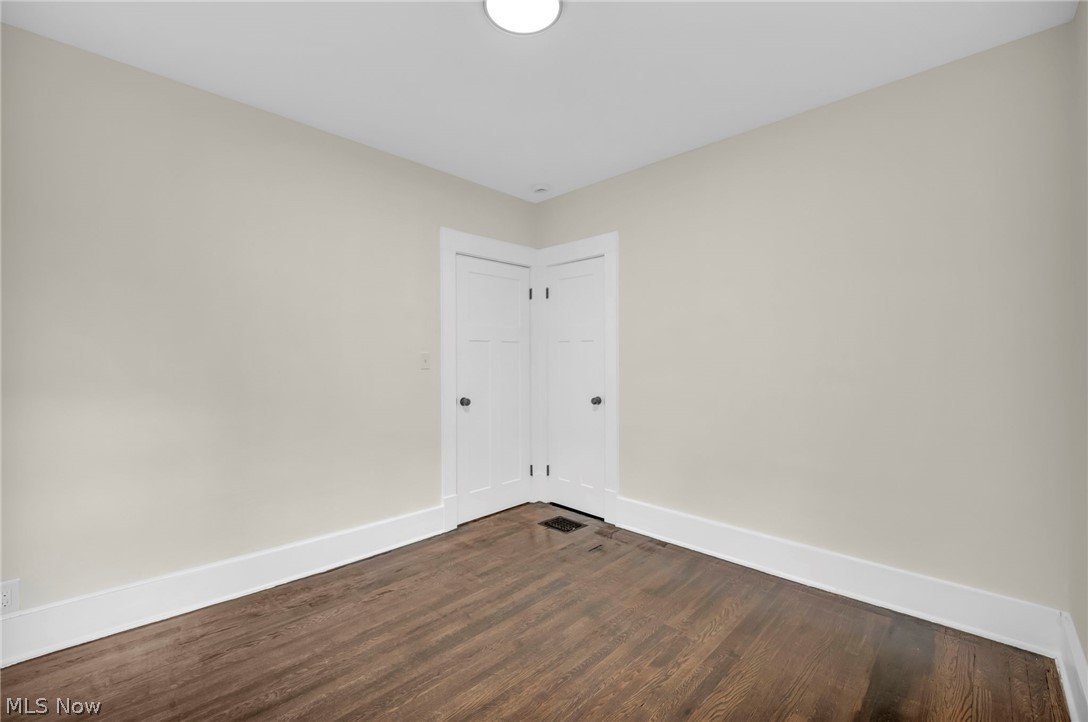 1515 Orchard Grove Avenue Lakewood OH 44107