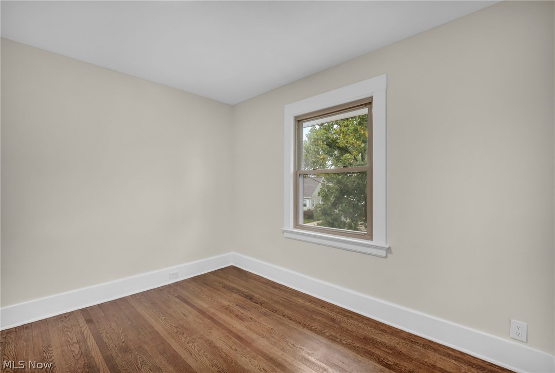 1515 Orchard Grove Avenue Lakewood OH 44107