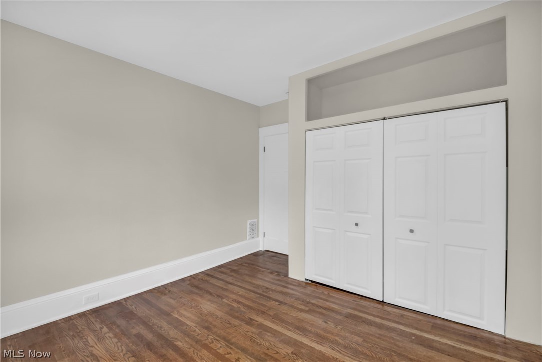 1515 Orchard Grove Avenue Lakewood OH 44107
