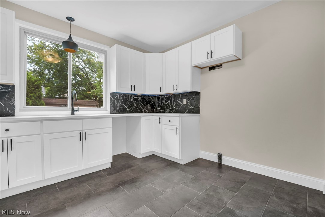 1515 Orchard Grove Avenue Lakewood OH 44107