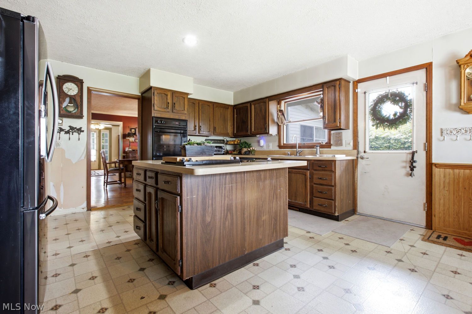 435 North Street Chardon OH 44024