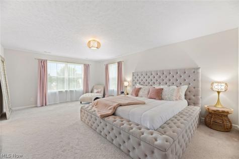 7181 Stonegate Circle NE Canton OH 44721