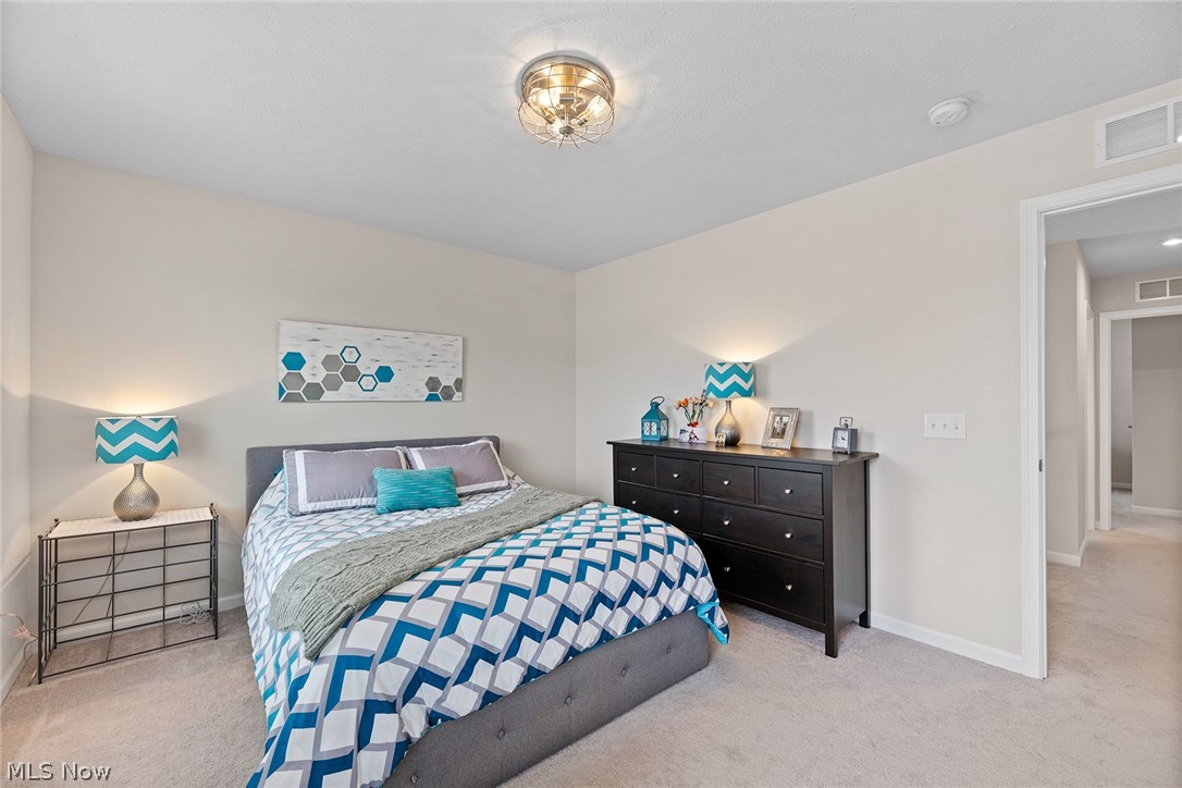7181 Stonegate Circle NE Canton OH 44721