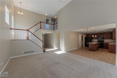1877 Baythorn Way Brunswick OH 44212