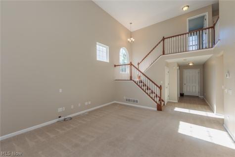 1877 Baythorn Way Brunswick OH 44212