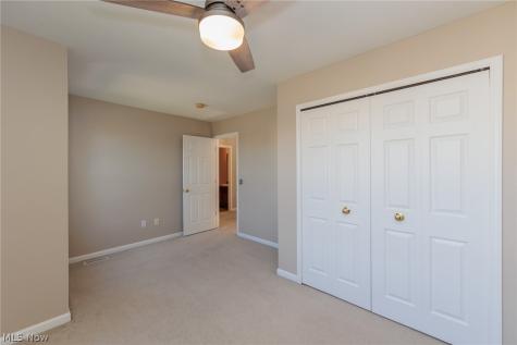 1877 Baythorn Way Brunswick OH 44212