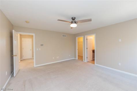 1877 Baythorn Way Brunswick OH 44212