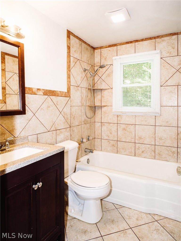 87 Rosemont Avenue Austintown OH 44515